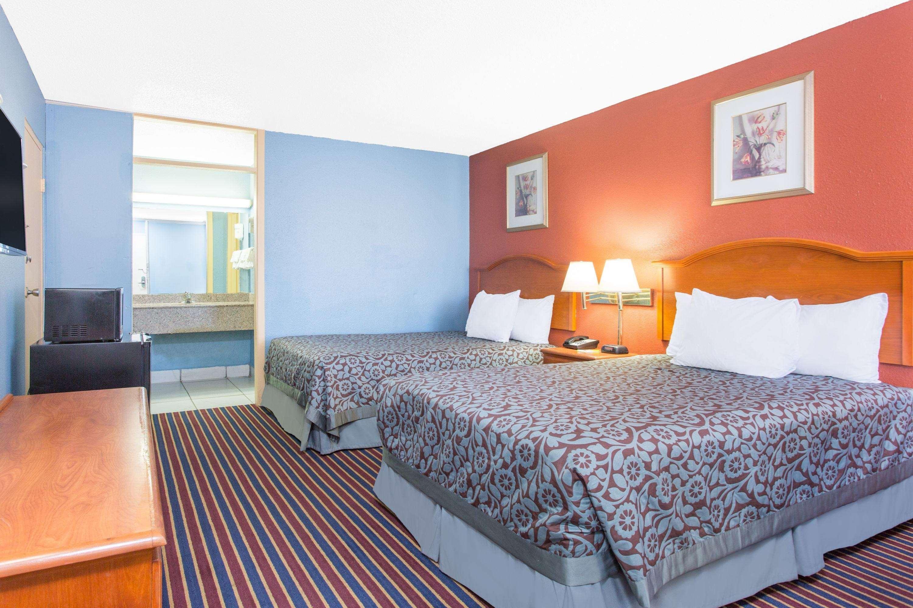 Days Inn Albany Exterior photo